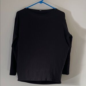 Lululemon back in action long sleeve shirt size 6 black